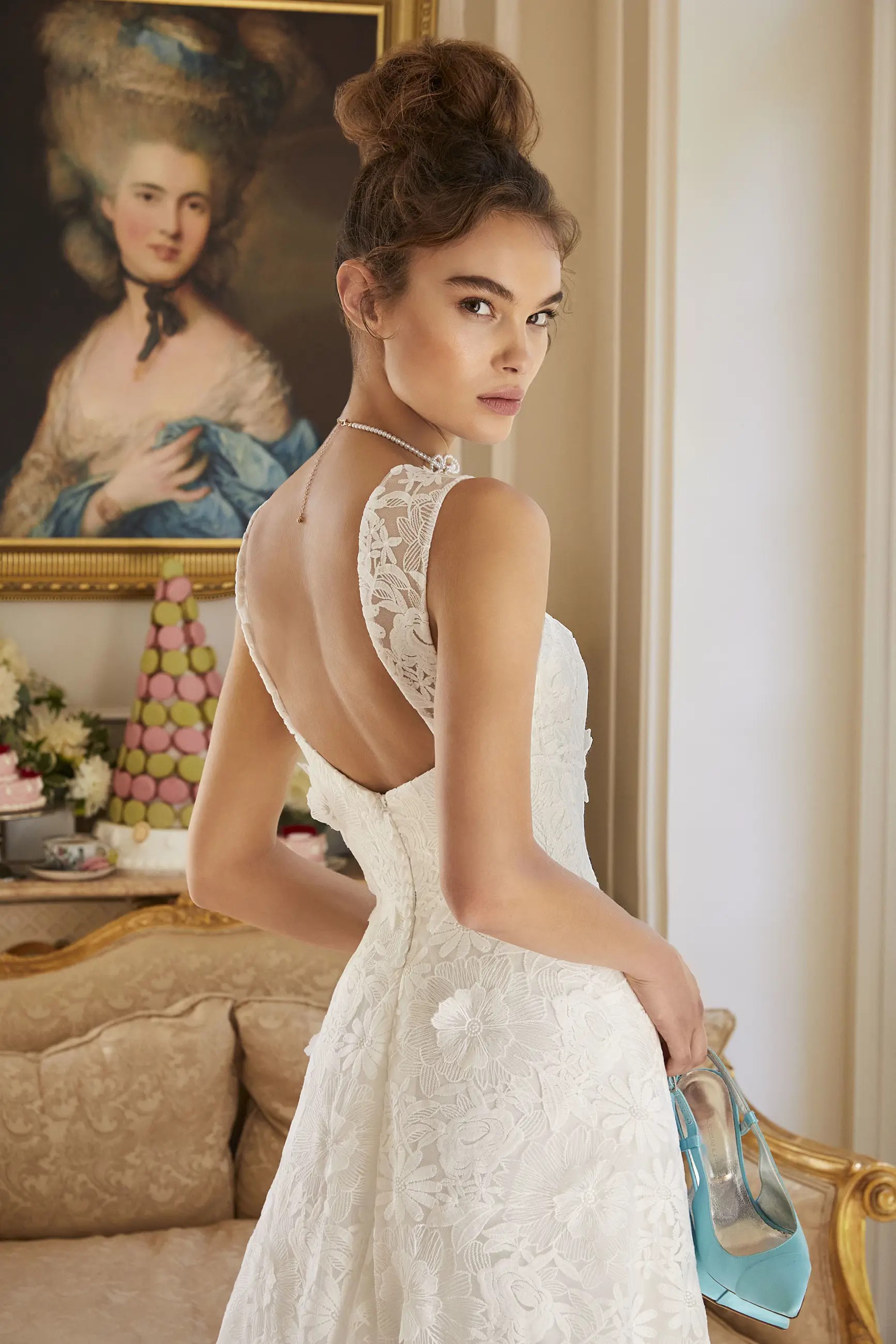A Little Something White: Trunk Show - A Little Something White Trunkshow