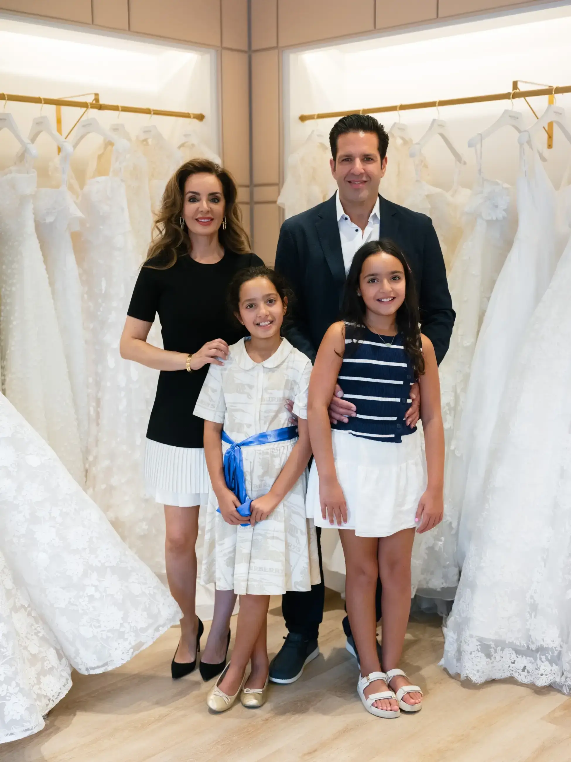 sareh nouri and family