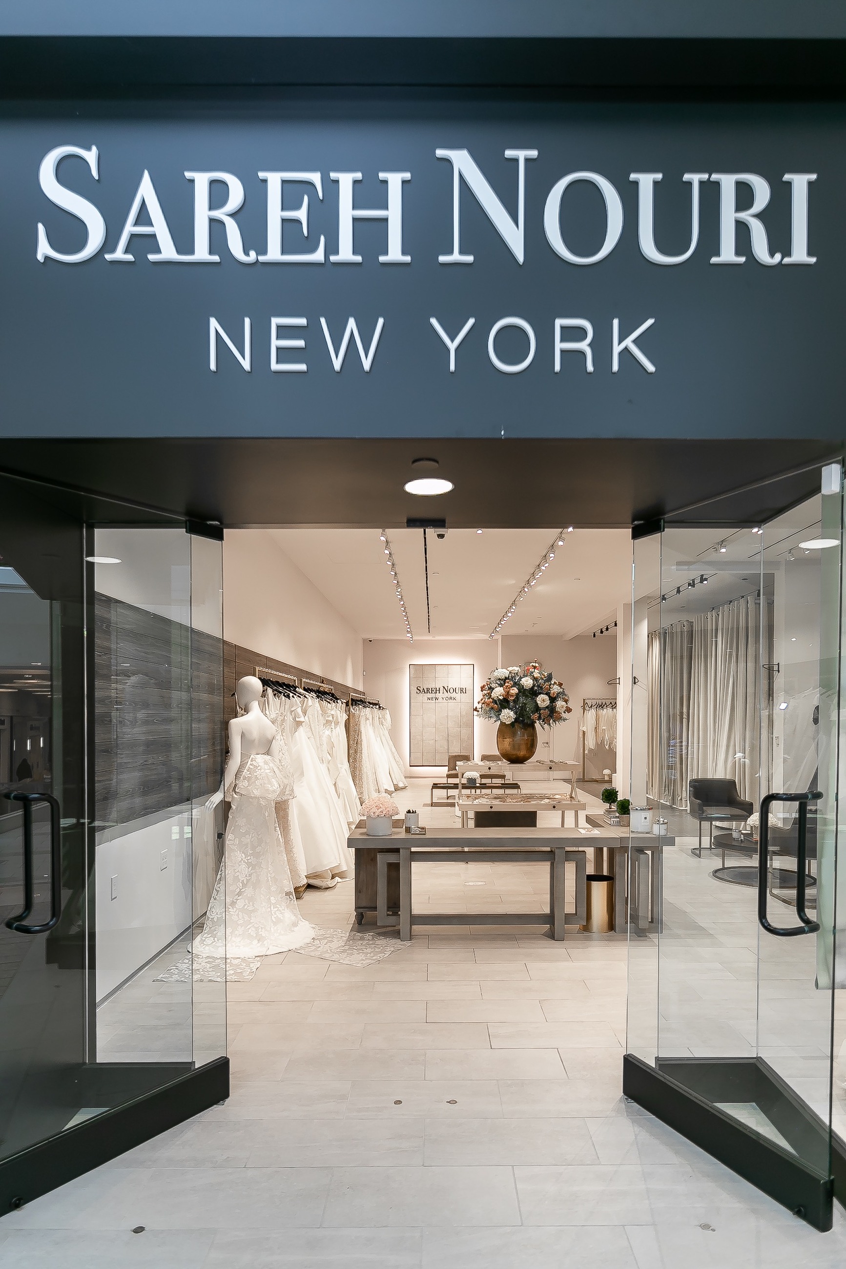 Photo of the showroom exterior