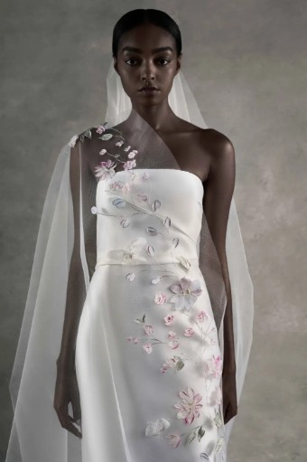 Sareh Nouri Fantasy Veil $3 thumbnail