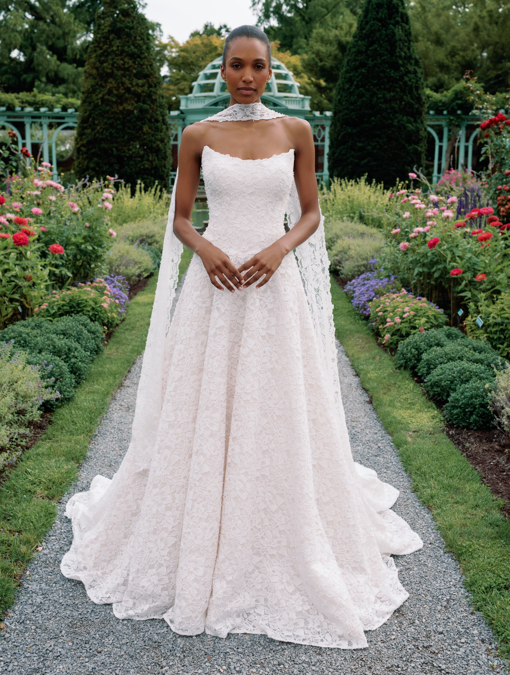 Bella Bianca Bridal Couture: Bella Bianca Bridal Couture Trunkshow