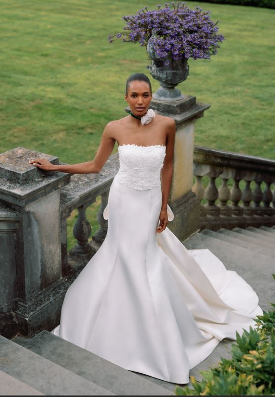 Elizabeth Johns Bridal Couture: ELIZABETH JOHN'S PENN Trunkshow