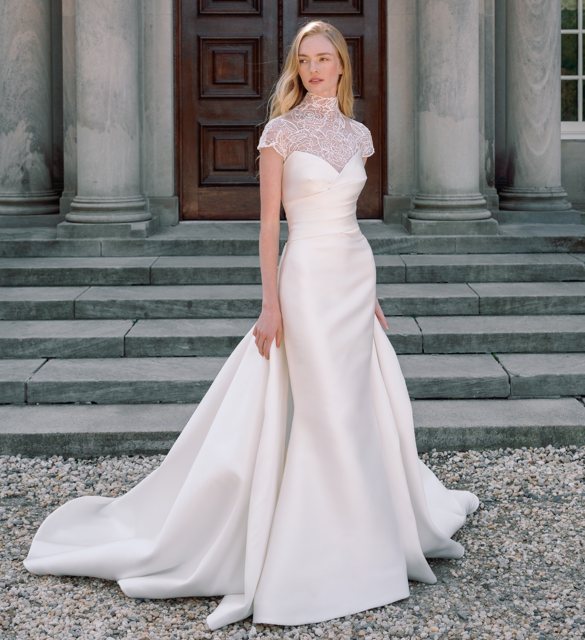 Carriage House Weddings: Carriage House Weddings Trunkshow