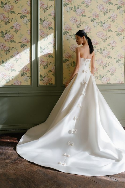 A Little Something White: A Little Something White Trunkshow