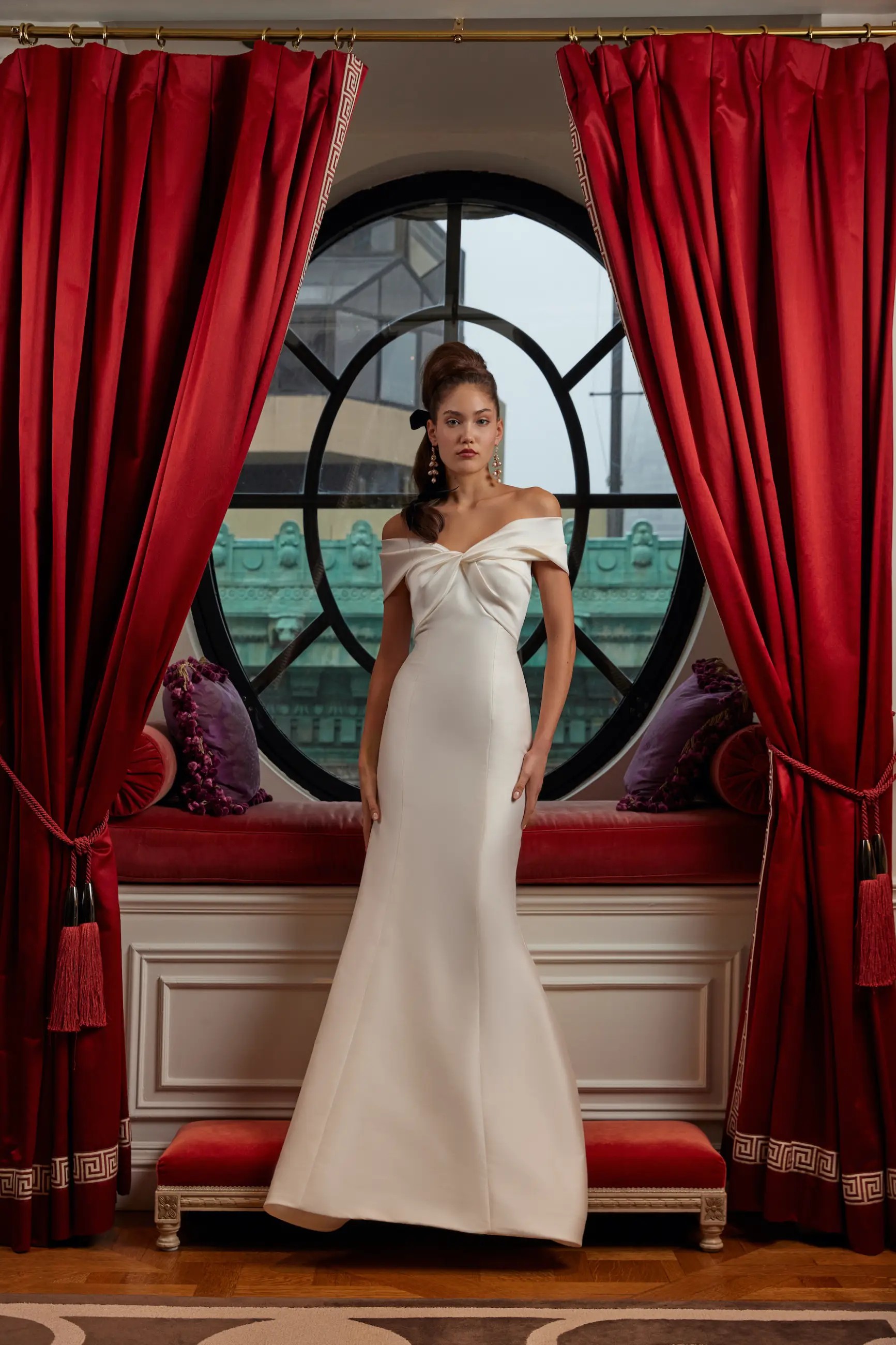 Stanley Korshak Bridal: Stanley Korshak Bridal Trunkshow