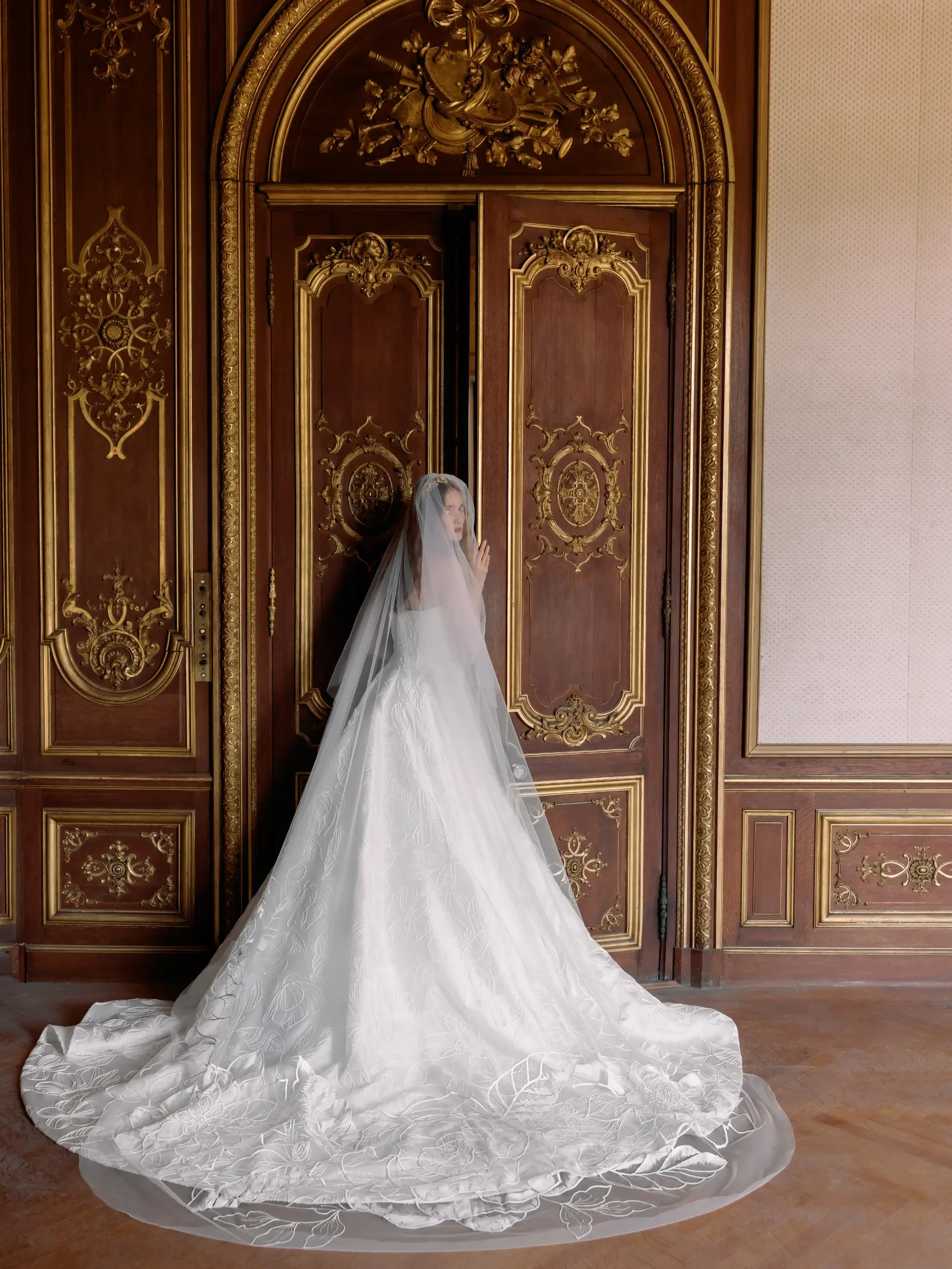 Carriage House Weddings: Carriage House Weddings Trunkshow