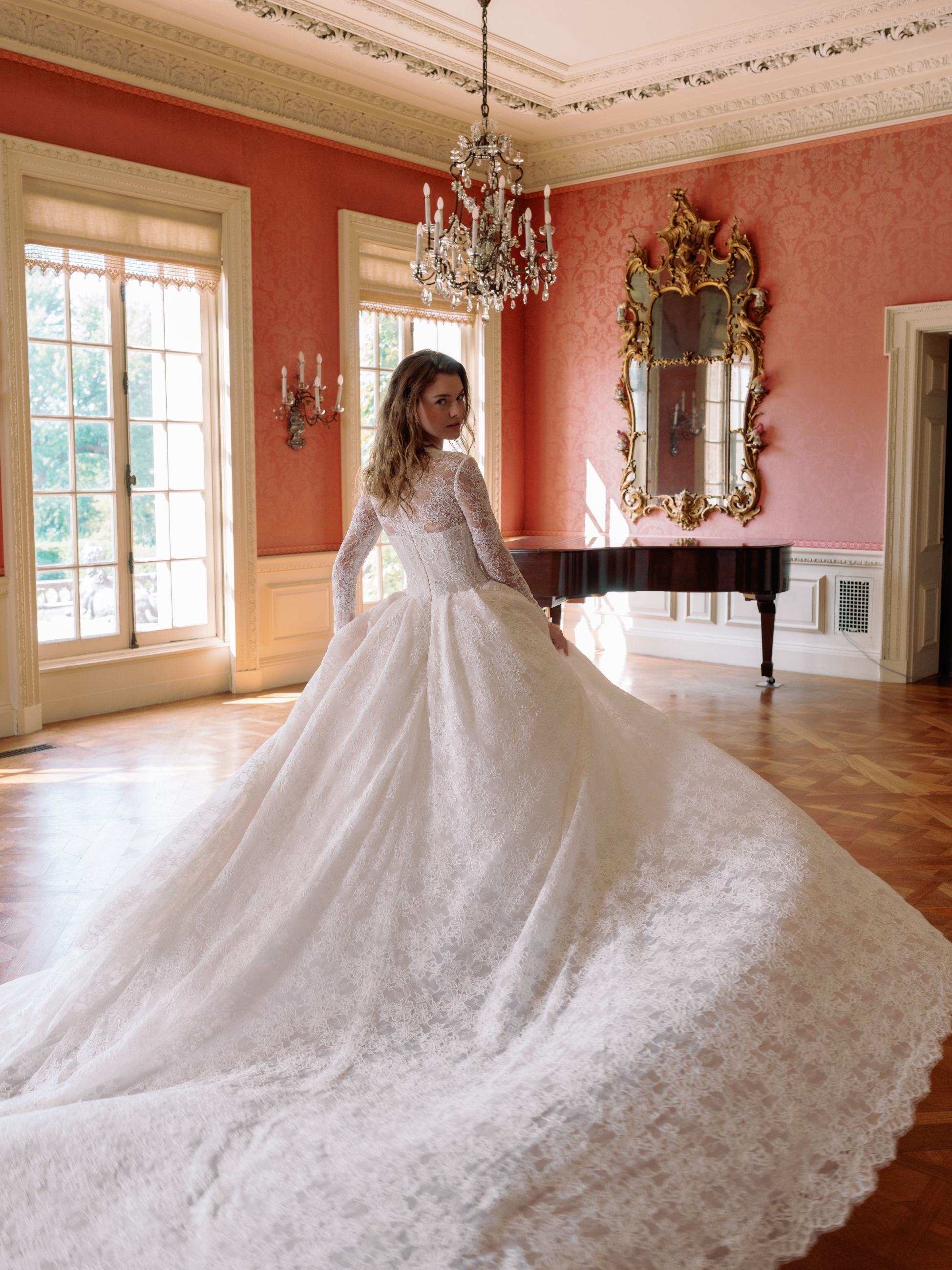 L'Elite Bridal: L'Elite Bridal Trunkshow