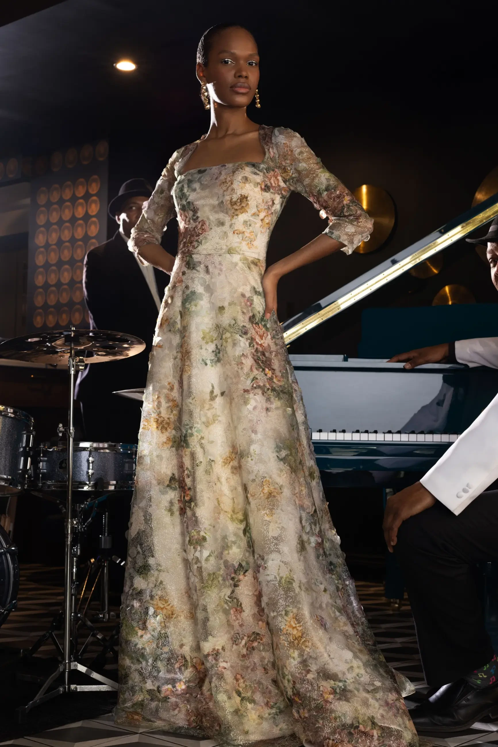 L'Elite Occassion: L'Elite Occassion Trunkshow