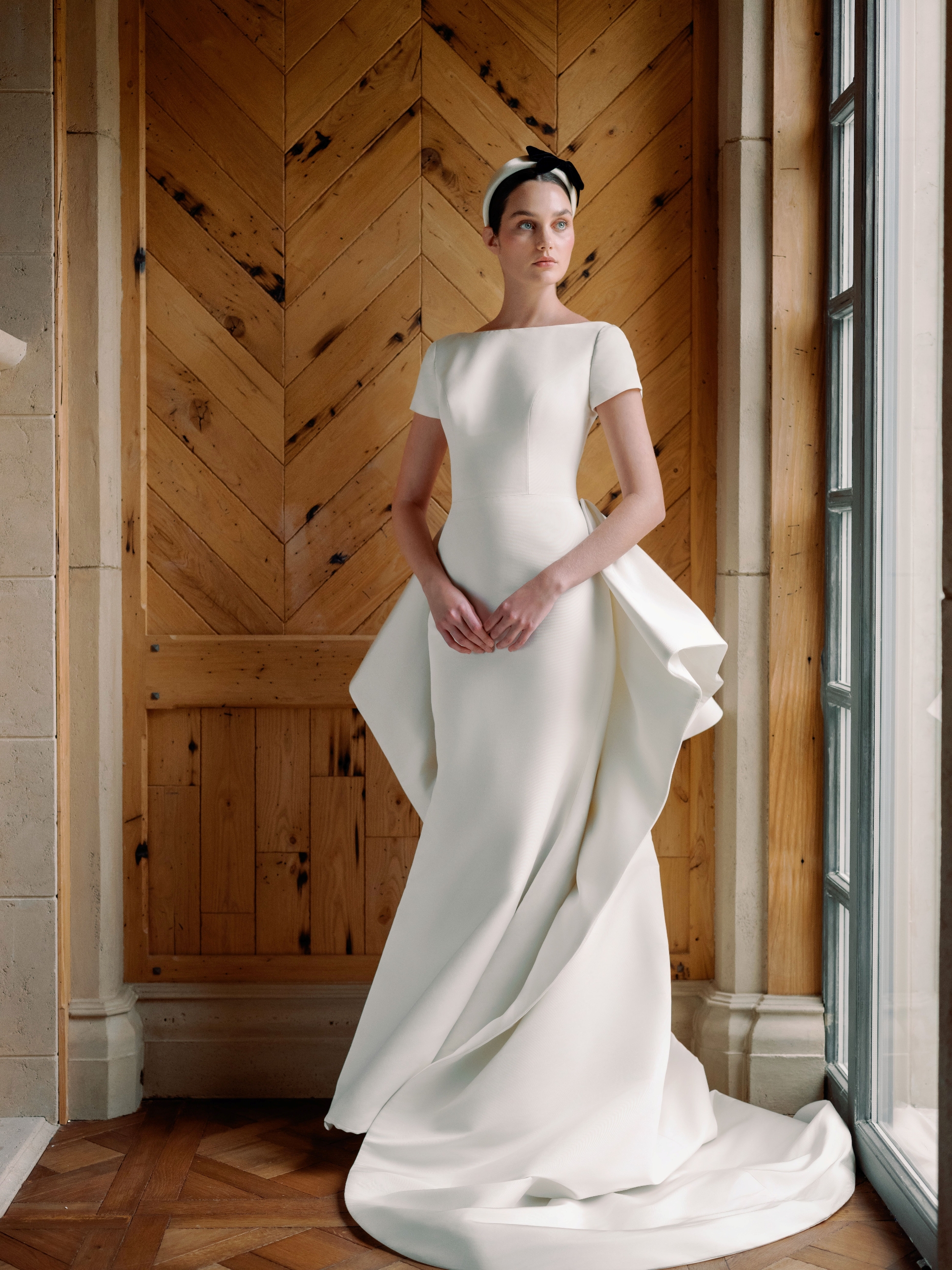 The Wedding Salon of Manhasset: Wedding Salon Manhasset Trunkshow