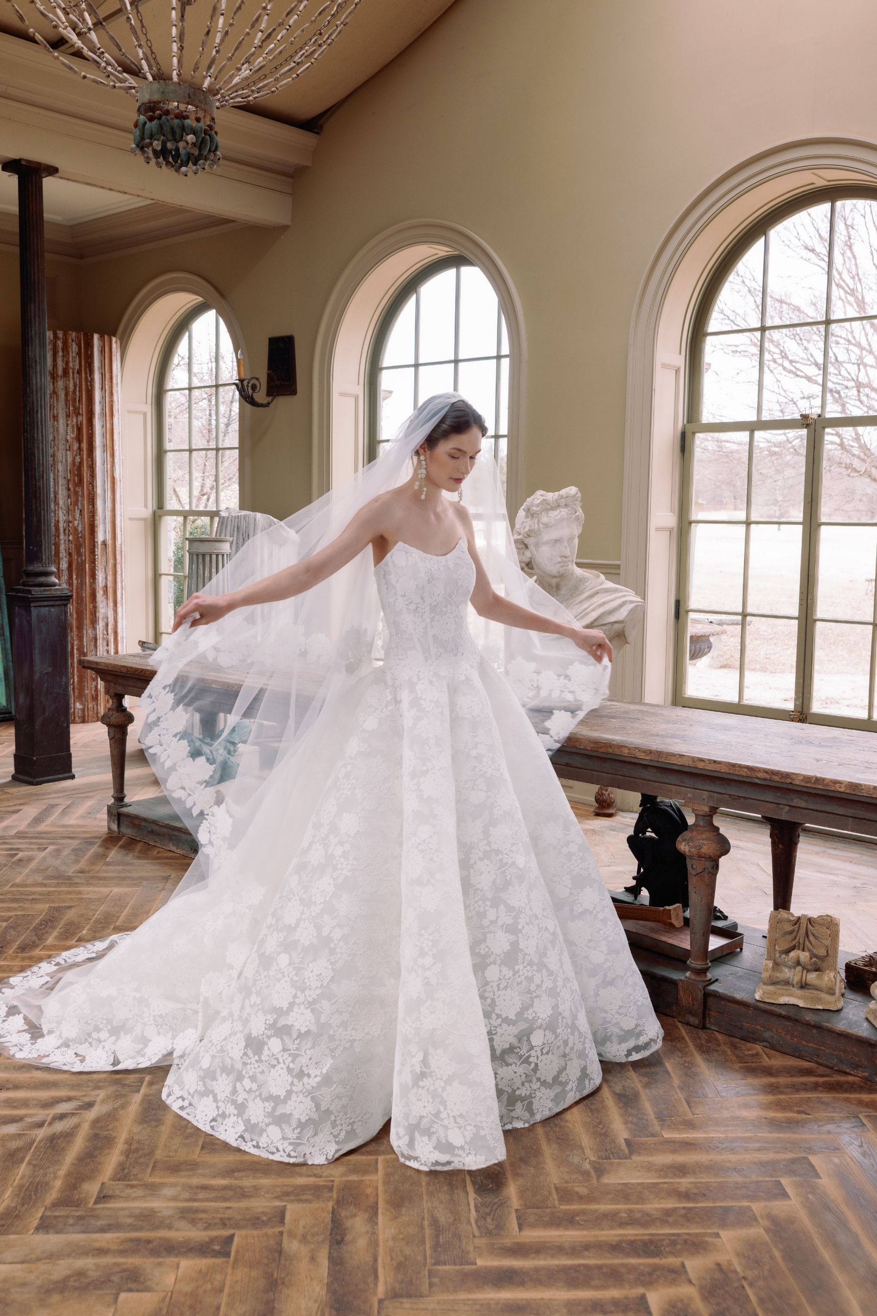 Annika Bridal Boutique: Annika Bridal Boutique Trunkshow